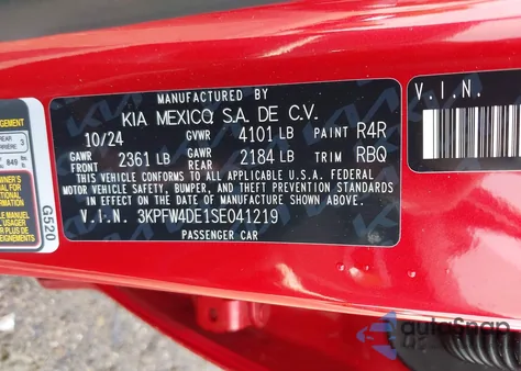 2025 Kia K4 Gt-Line из США, поврежденный, VIN 3KPFW4DE1SE041219